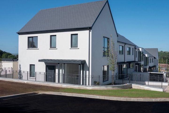 78 Springhill, Ballinglanna, Glanmire, Cork, T45WR92