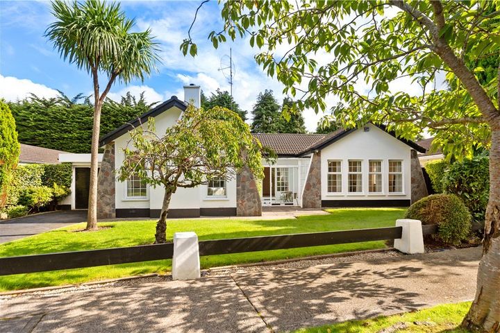 18 The Thicket, Foxrock, Dublin 18, Dublin 18, Dublin