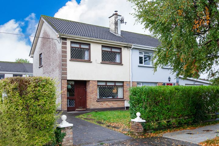 2 Mountain View,, Naas,, Co. Kildare, W91PW0X