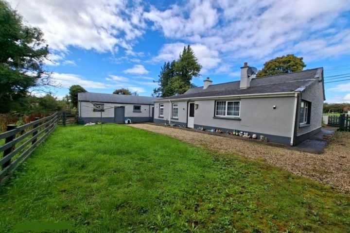 St. Peregrine`s Cottage, Castlemore, Ballaghaderreen, Co. Roscommon, F45HK95