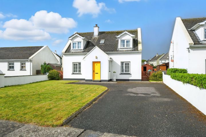 8 Frankford Close, Inniscrone, Enniscrone, Co. Sligo, F26PC63