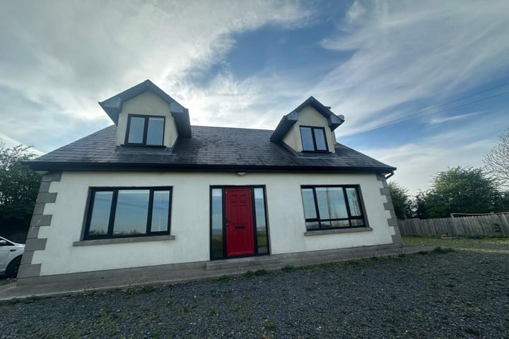 Tavnamore, Hackballscross, Dundalk, Co. Louth, A91R744