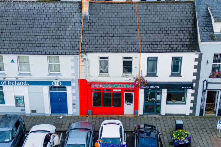 Investment yield 15%+, Commercial Building (plus Potential Overhead Apt), The Diamond, Carndonagh, Co. Donegal, F93ET95