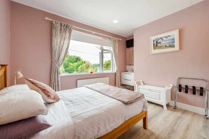 Panorama House, Chapel Hill, Timoleague,(Bandon) Co Cork, Clonakilty, Co. Cork