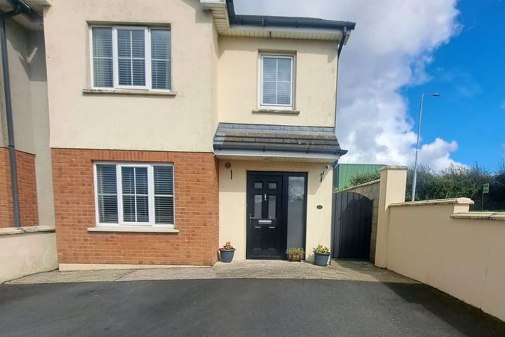 11 Hillside, Dromcolliher, Co. Limerick, P56VW84