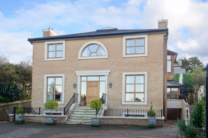 28 Abbotts Hill, Coast Rd, Malahide, Dublin