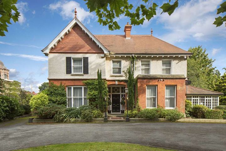 Fintragh, 11 Shrewsbury Road, Dublin 4, Dublin