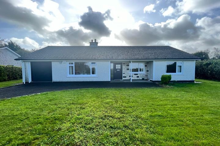 Clare Heights, Rooaunmore, Claregalway, Galway