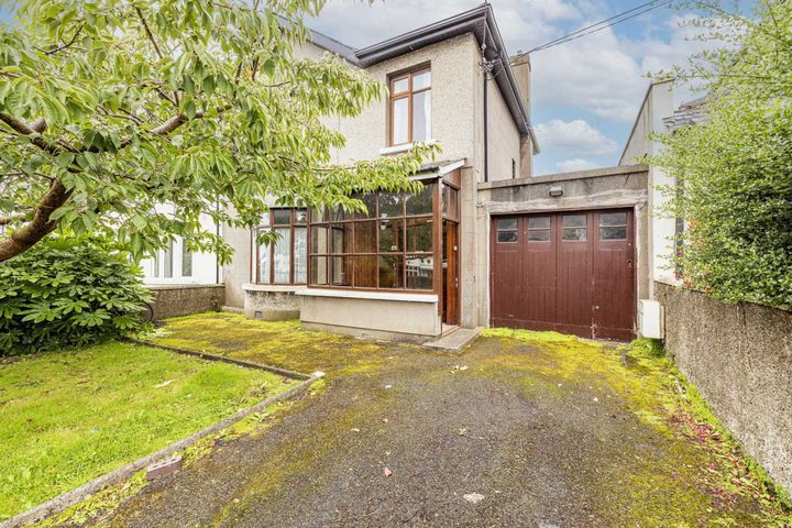 14 Eden Rd Upper, Glasthule, Sandycove, Dublin