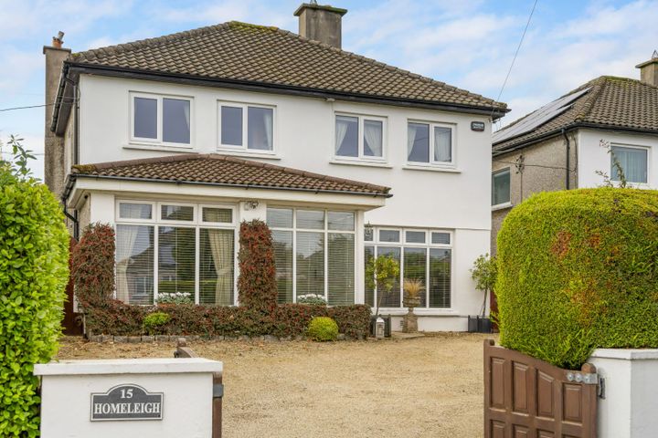 Homeleigh, 15 Kilteragh Road, Foxrock, Dublin 18, D18X4K8