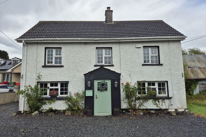 Turnpike House, Larrix Street, Duleek, Co. Meath, A92EV88