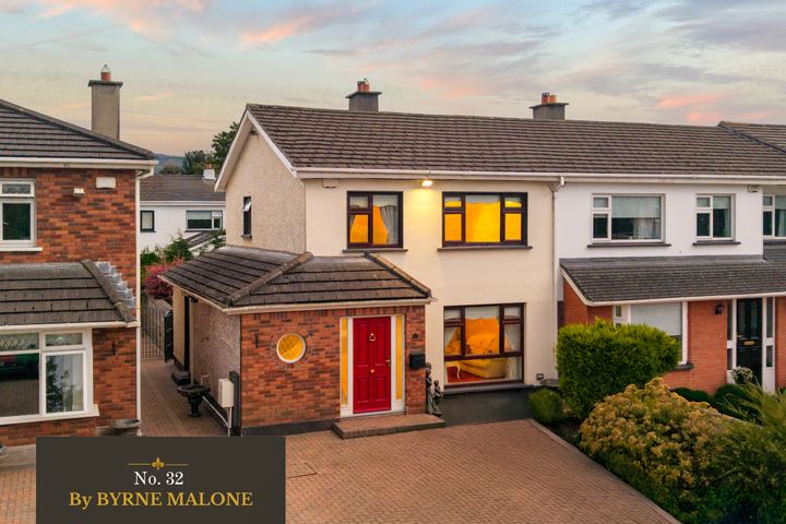 32 Delaford Drive, Knocklyon, Dublin 16, D16C9Y2