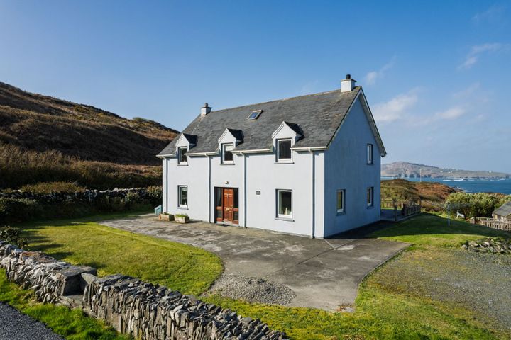 Inis Mara, Slievemore, Sherkin Island, Co. Cork, P81V327