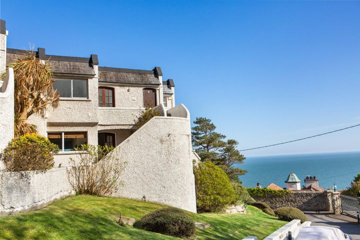 1 Sorrento Heights, Dalkey, Co Dublin, A96TN41