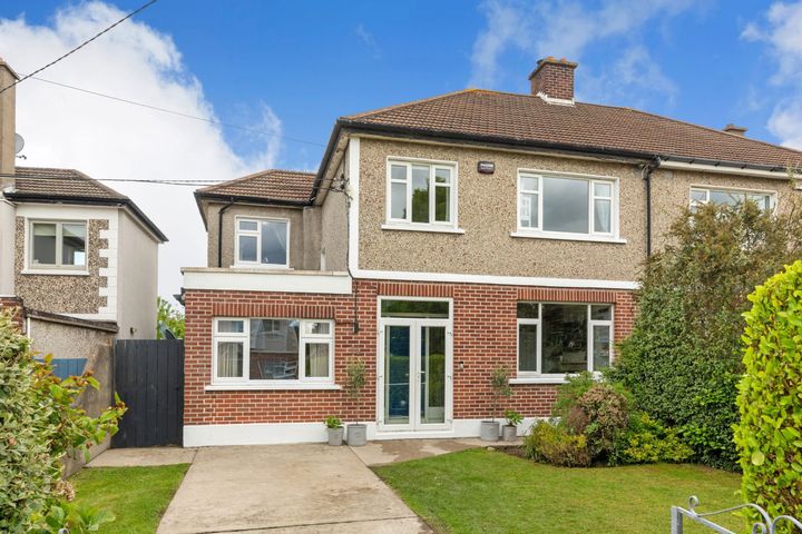 16 Leopardstown Park, Blackrock, Dublin, Dublin