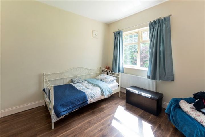 Caher road, Mungret, Co. Limerick