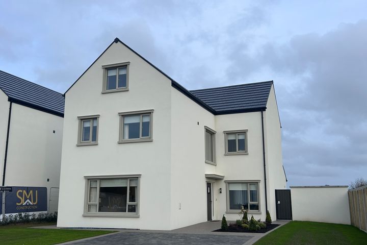 New Homes, LImetree Grove, Dualla Road, Cashel