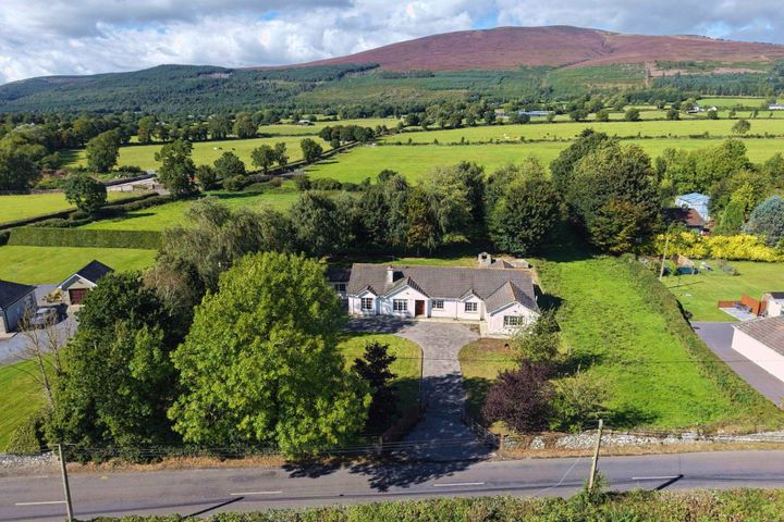 Roseberry, Ballypatrick, Clonmel, Co. Tipperary, E91A720