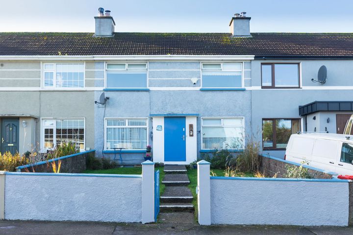 7 Joe Reid Place, Carrignafoy, Cobh, Co. Cork, P24EF90