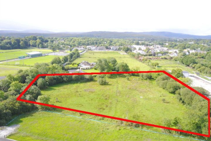 Pier Road, Oughterard, Galway, Co. Galway