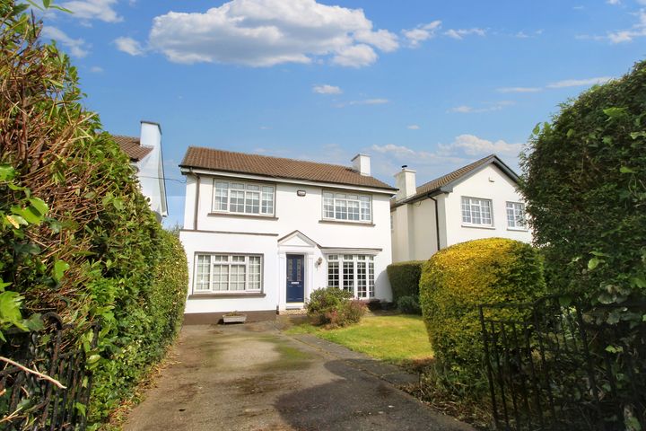 8 Brook Court, Monkstown, Dublin, Dublin