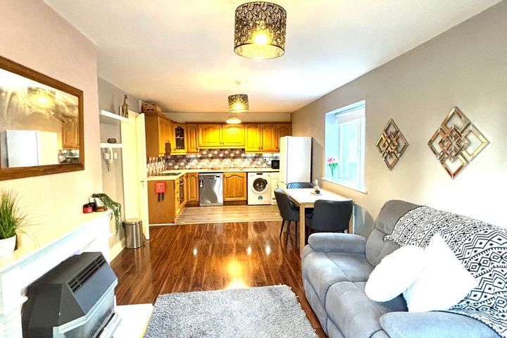 Apartment 5, Block 4, The Mews, Rockshire Road, Slieverue, Co. Kilkenny, X91DE79