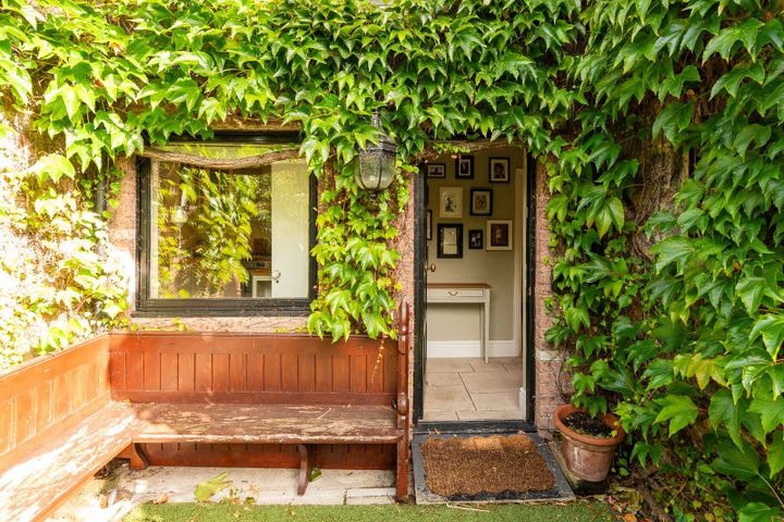 The Cow House, Blackberry Lane, Rathmines, Dublin 6, D06W6F8