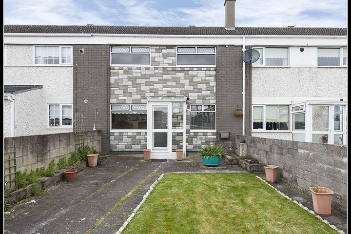 83 Sandyhill Gardens, Dublin 11, D11WP60