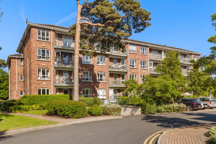 6 The Ailesbury, Donnybrook Castle, Donnybrook, Dublin 4, D04K027
