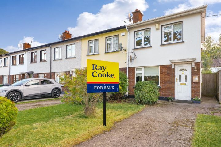 87 St.Johns Crescent, D22 N9Y9