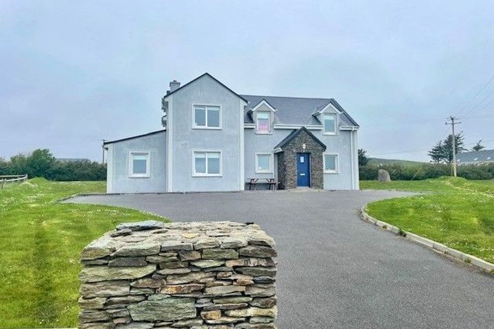 4 Faire Amach Ar, Ballinskelligs, Co. Kerry, V23DK31