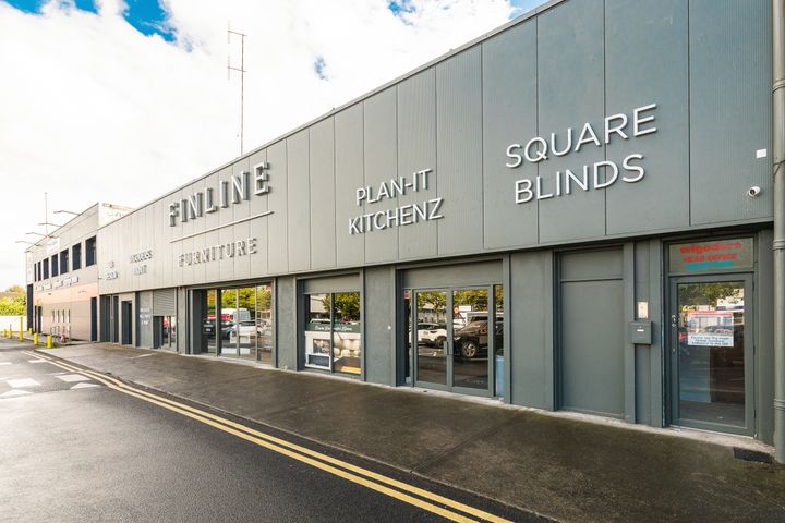 111/113 Longmile Retail Centre, Longmile Road, Walkinstown, Dublin 12