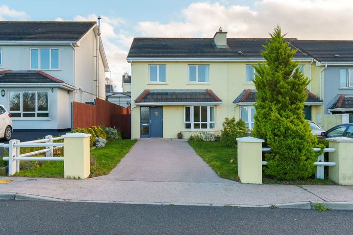4 Cois Farraige, Mosestown, Whitegate, Midleton, Co. Cork, P25EE39