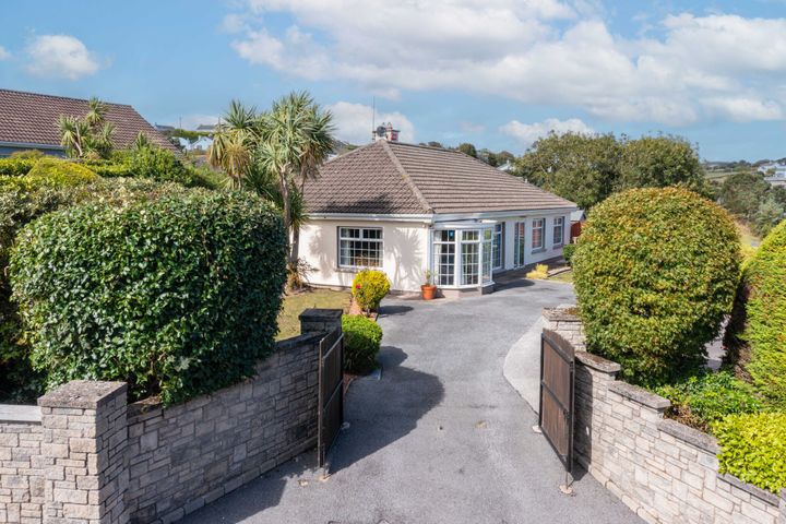 Risedale, Summerdale Lawn, Ballyclamasy, Youghal, Co Cork, P36KX22