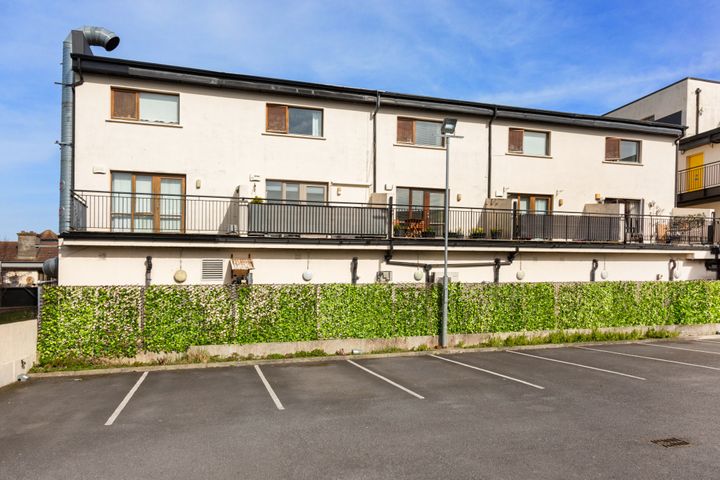 27 Montpelier Court, Kiltalown Road, Tallaght, Dublin 24, D24NC16
