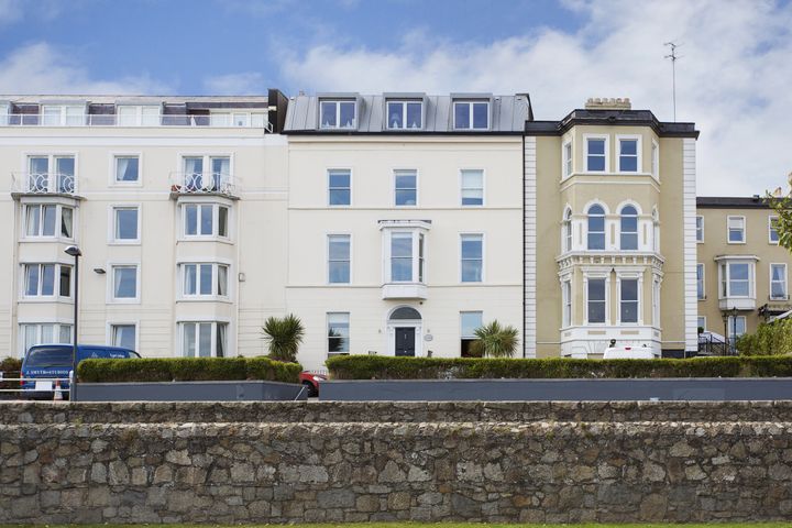 6 The Pierre Apts, Victoria Terrace, Dun Laoghaire, Dublin