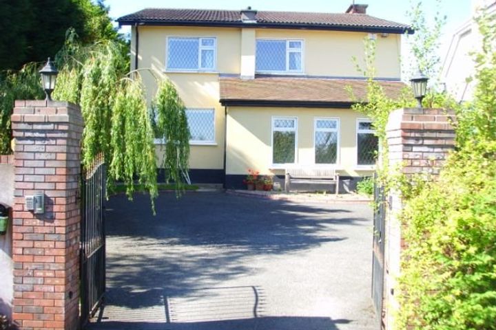 Kylemhuire, 3 Knocksinna Park, Foxrock, Dublin 18, Dublin