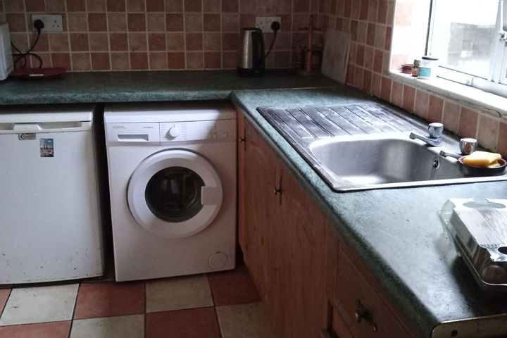 innisfallen avenue [near shopping cent..], Thurles, Co. Tipperary