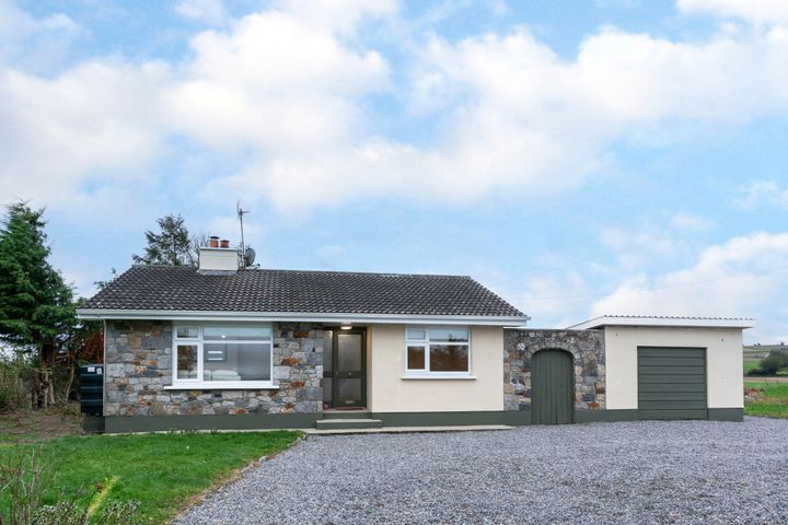 Rivendell, Garryhundon, Ballybar, Carlow, R93Y8N1