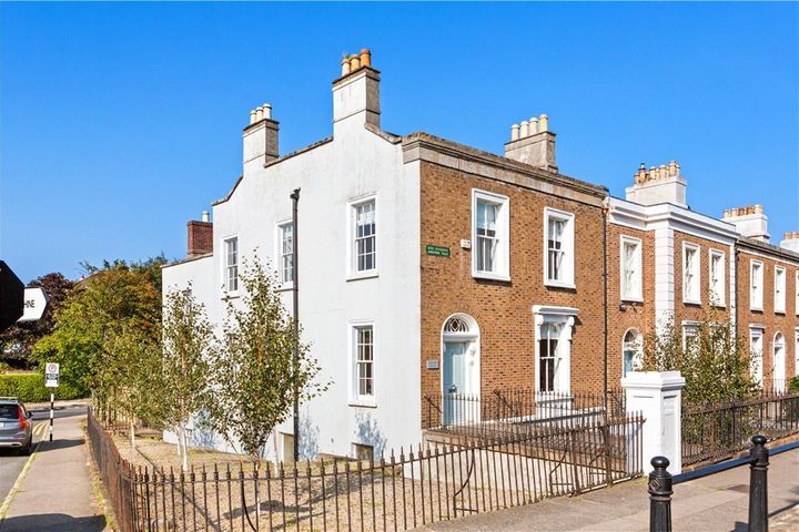 8 Longford Place, Monkstown, Co Dublin, Dublin