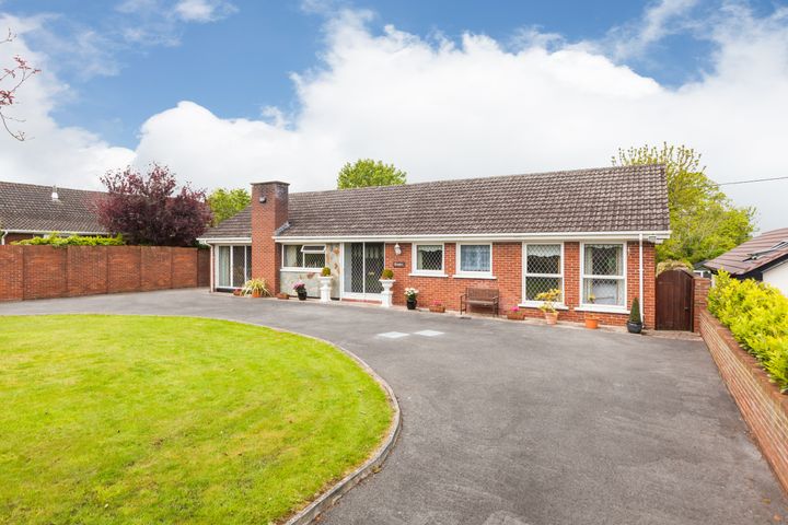 Loughlea, 38 Ard Na Mara Crescent, Malahide, Dublin