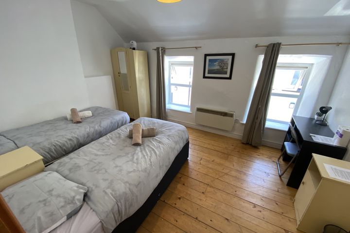 18 Saint Patricks Avenue, Eyre Square, Galway City Centre