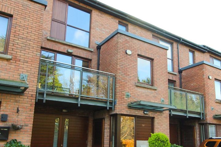 58 Castlegate Grove, Adamstown, Lucan, Co. Dublin., K78EK53