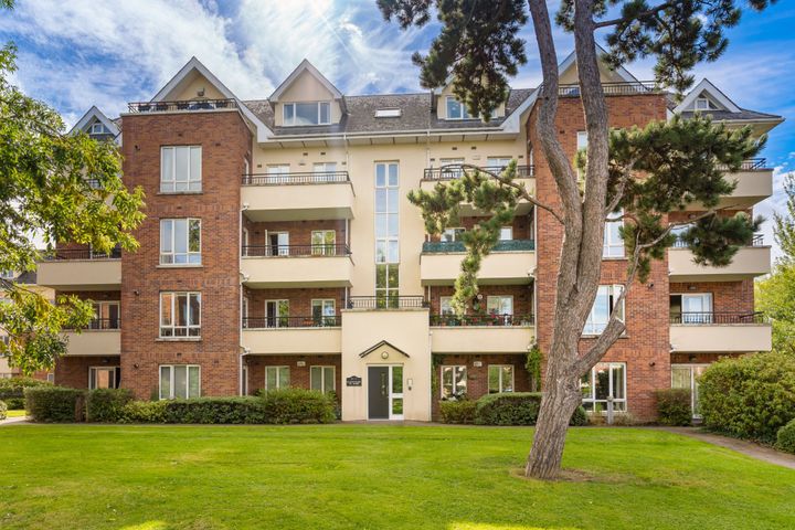 66 Ballintyre Meadows, Ballinteer, Dublin 16, D16YX22