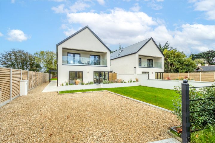 2 Chestnut Grove, Sea Road, Kilcoole, Co. Wicklow