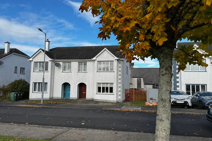 7 Lios Dubhaile,, Dualla, Cashel, Co Tipperary, E25V822