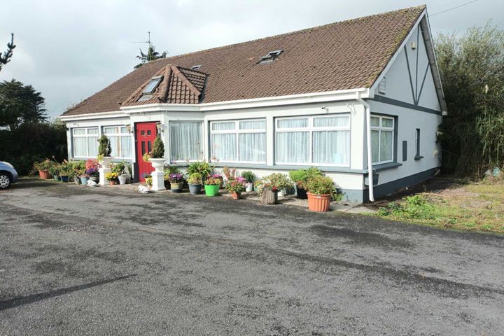 Skeheenarinky, Burncourt, Cahir, Co. Tipperary, E21D896