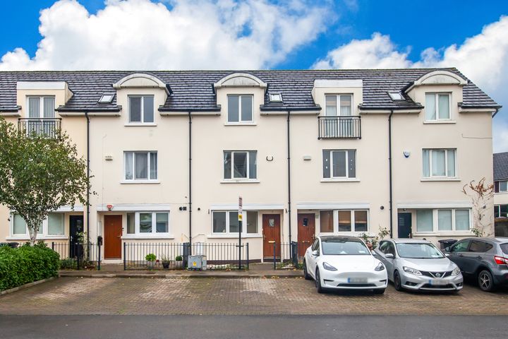 11 Delhurst Avenue, Ongar Park, Ongar, Dublin 15, D15HC9H