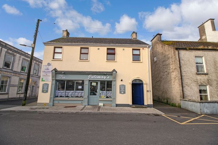 2 Walnut Grove, The Square, Kilbeggan, Kilbeggan, Co. Westmeath, N91YY51