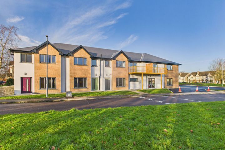 Mixed-use development, Duntahane, Fermoy, Co. Cork, P61Y797